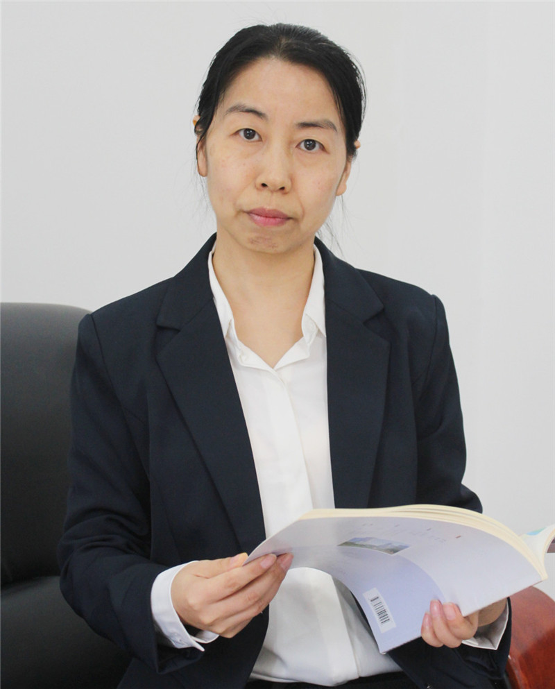 贾艳晓.jpg